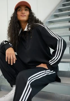 Adidas Originals Long Sleeve With Collar - Blouse - Black