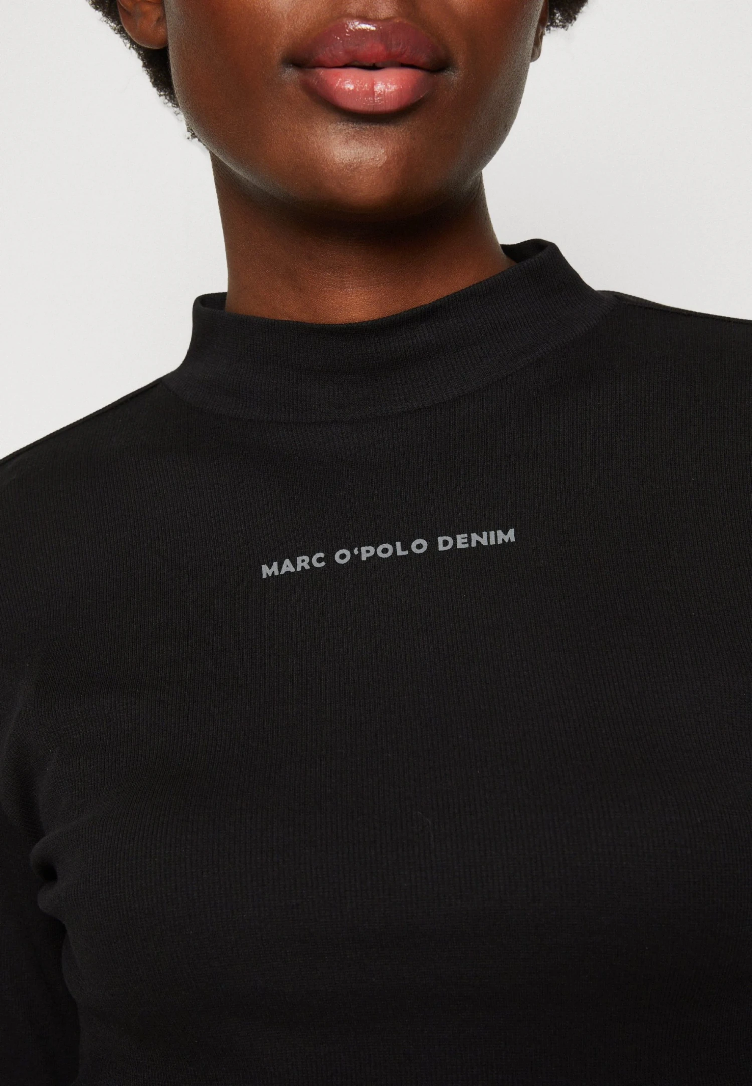 Marc O'Polo DENIM Long Sleeve Stand Up Collar Slim Fit Cropped - Longsleeve - Black 6 Marc O'Polo DENIM Long Sleeve Stand Up Collar Slim Fit Cropped - Longsleeve - Black - Afbeelding 6