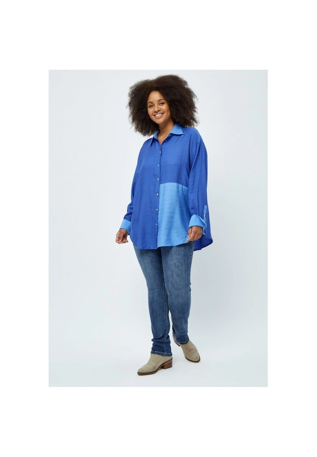 Peppercorn Lene Long Sleeve Curve. - Overhemdblouse - Gladious Blue 2 Peppercorn Lene Long Sleeve Curve. - Overhemdblouse - Gladious Blue - Afbeelding 2