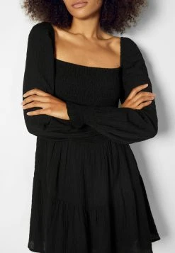 BERSHKA Textured Voluminous - Long Sleeve - Jurk - Black -dress shop 178fba14adf544c0b959782de1b713a6