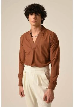 Antioch V-Neck Long Sleeve - Longsleeve - Brown