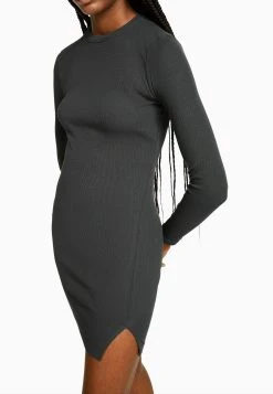 BERSHKA Long Sleeve Mini- Etui-Jurk - Grey -dress shop 292395c0e20b4a5ea3c0156c5d025f91