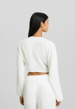 BERSHKA Long Sleeve Knotted- Blouse - White -dress shop 527278e4c27746998c3cd98997c3a763