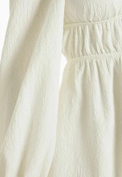 BERSHKA Textured Long Sleeve - Mini- Jurk - Beige 11 BERSHKA Textured Long Sleeve - Mini- Jurk - Beige -dress shop 7bc2624ff5864b4f9adc789f8e8795c7