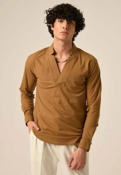 Antioch V-Neck Long Sleeve - Longsleeve - Tan