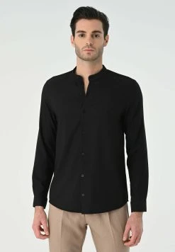 Antioch Mandarin Collar Long Sleeve - Overhemd - Black
