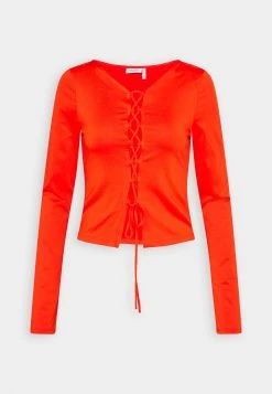 WEEKDAY Lacing Long Sleeve - Longsleeve - Red -dress shop 80311a7848bb45439c5f669d7cc1684c