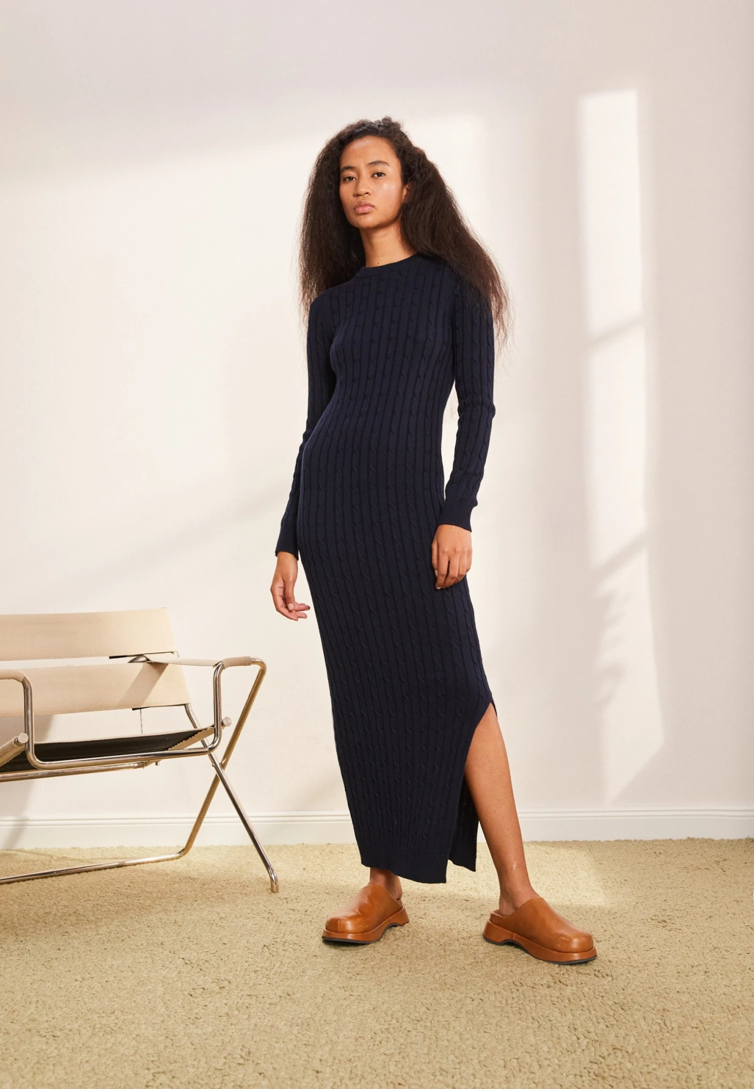 Filippa K Long Sleeve Dress - Gebreide Jurk - Navy 2 Filippa K Long Sleeve Dress - Gebreide Jurk - Navy - Afbeelding 2