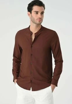 Antioch Mandarin Collar Long Sleeve - Overhemd - Brown -dress shop b590c99858e04d02980baf57e62d477d