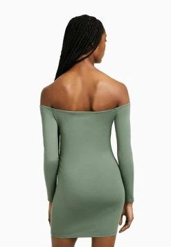 BERSHKA Long Sleeve Mini - Etui-Jurk - Khaki -dress shop d9d26f3d55e5474f89eeeb894cb94fa4