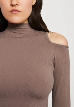 COTTON ON Seamless Cut Out Shoulder Long Sleeve - Longsleeve - Brownstone -dress shop f2d943cc6318476ca44f244a7feb3c23